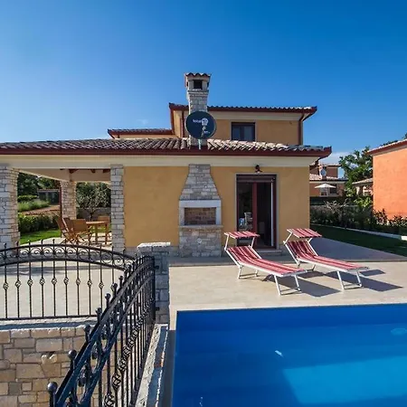 Villa Mateja Karigador Exterior photo