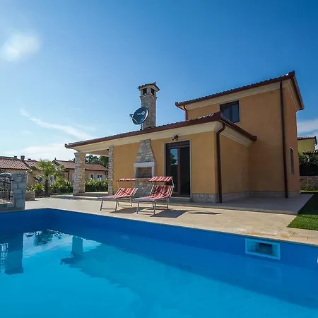 Villa Mateja Karigador Exterior photo